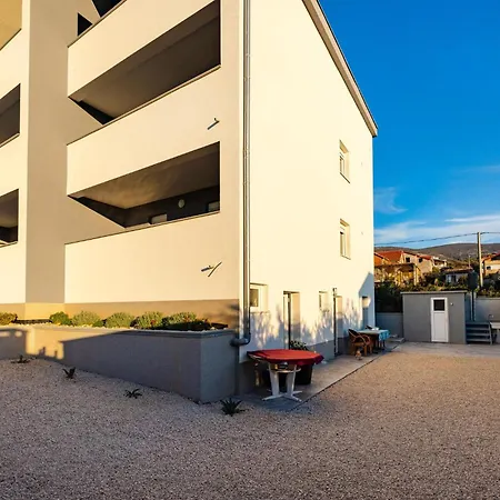 Apartmán Stunning In *