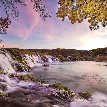 公寓 Stunning In 格基卡琳